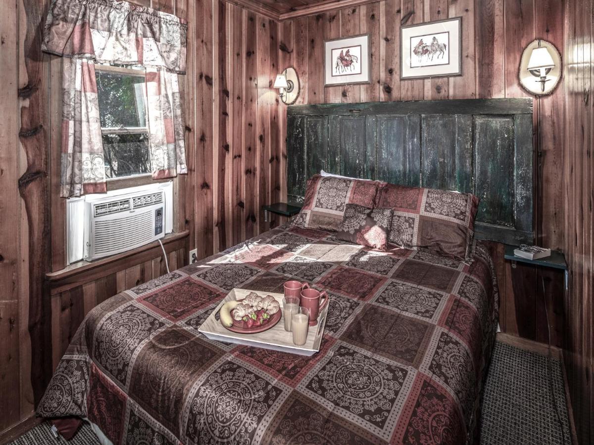 Perfect Cabin, 2 Bedrooms, Fireplace, Midtown, Sleeps 5 Ruidoso Luaran gambar